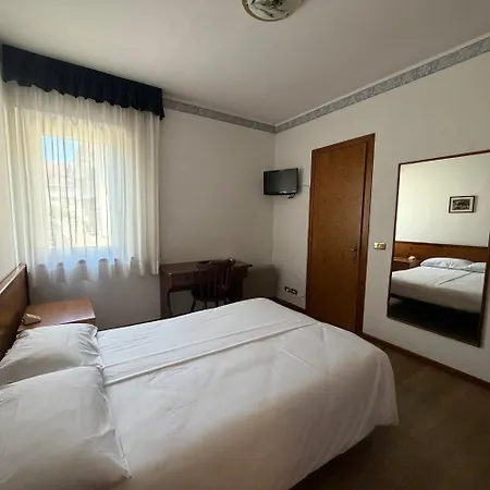 Single Hotel 3*